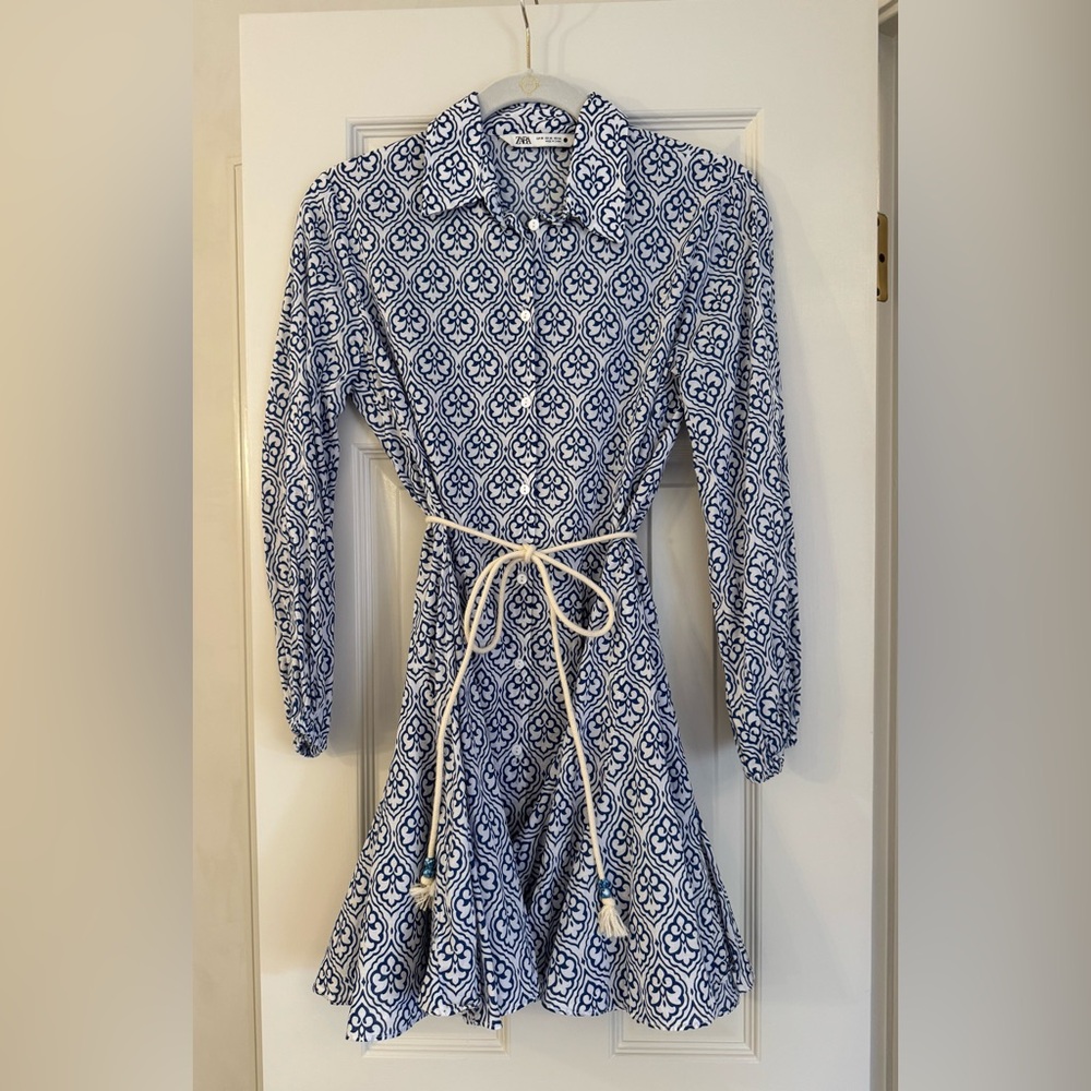 Zara Navy and White Floral Dress - Picture 2 of 5